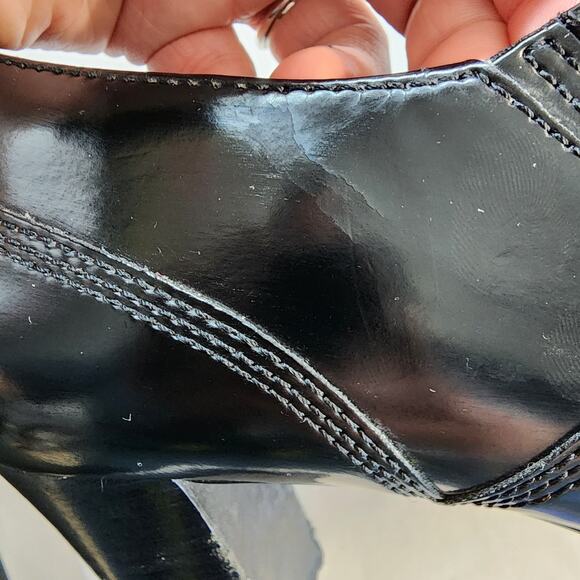 Etienne Aigner Wingtip Ankle Boots Size 9.5M Black 3" Stack Heel Brogue Witchy - Picture 13 of 16